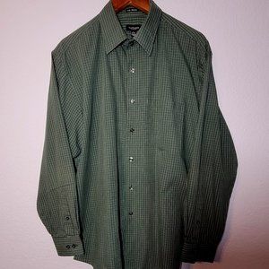 Men's Large Van Heusen Green checked no-iron shirt [item #1]